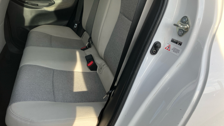 Toyota Yaris 1.5 Hybrid Excel 5dr CVT Hybrid Hatchback